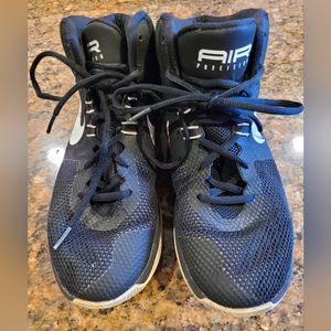 Nike Air precision shoes
